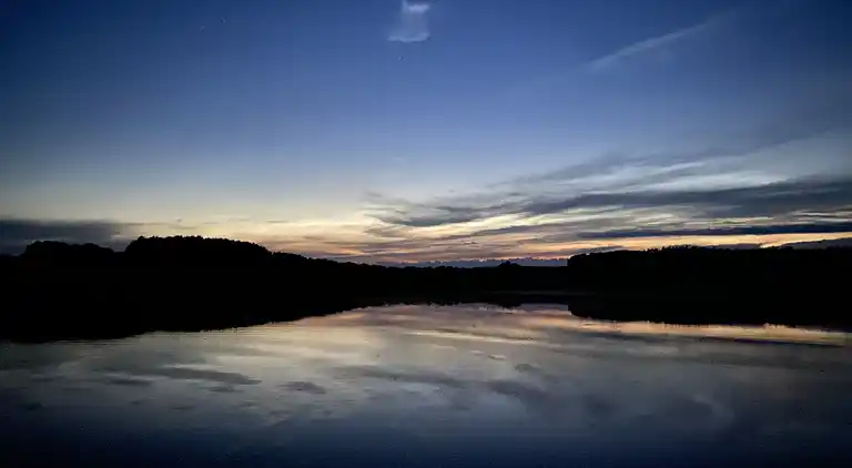 Einsig artiges Landhaus am Wasser