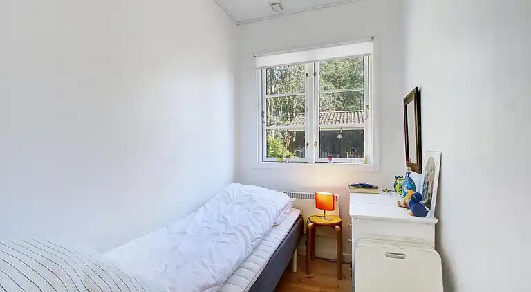 Einsig artiges Landhaus am Wasser