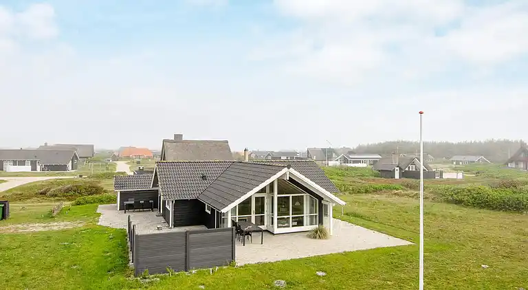 Sommerhus ved Vrist Strand