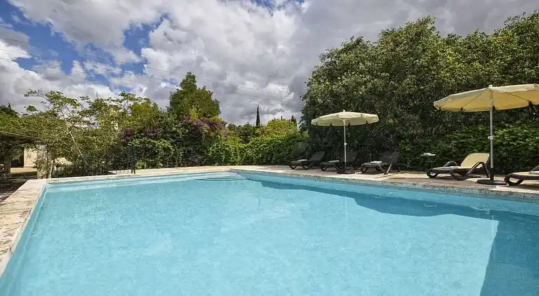 Semesterbostad i Búger