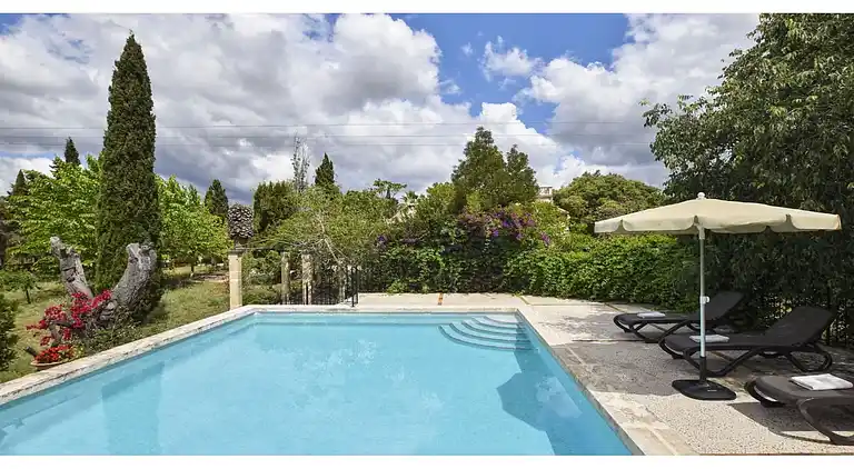 Semesterbostad i Búger