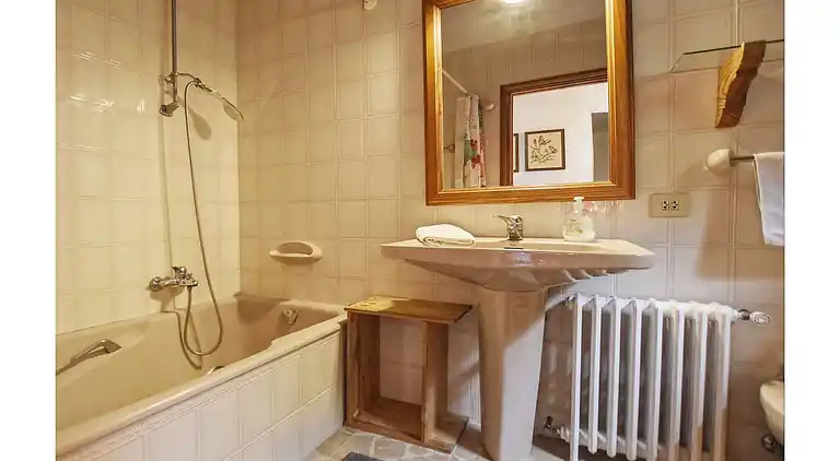 Semesterbostad i Búger