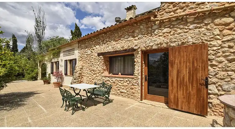 Semesterbostad i Búger