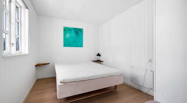 Cozy getaway close to the sea