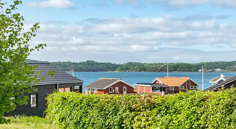 Sommerhus ved Sønderballe Strand