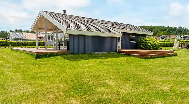 Holiday home in Grønninghoved Strand