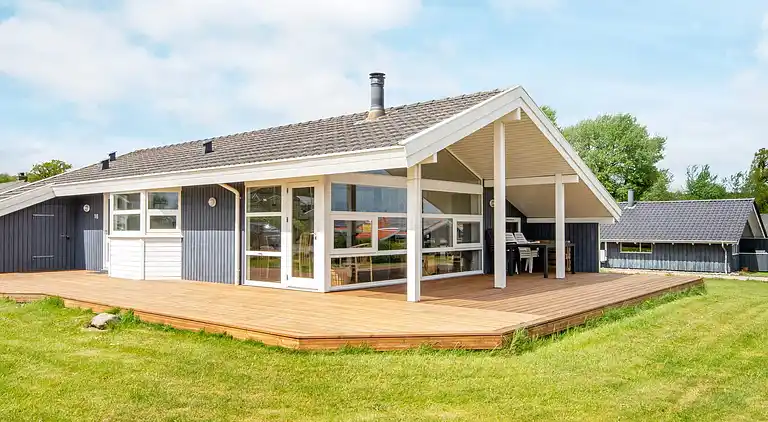 Holiday home in Grønninghoved Strand