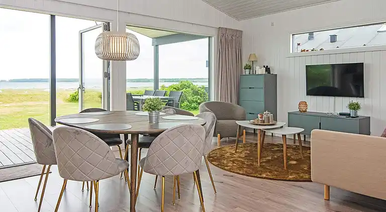 Semesterbostad i As vig