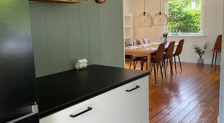 Fint sommerhus nær sjøen og gode opplevelser