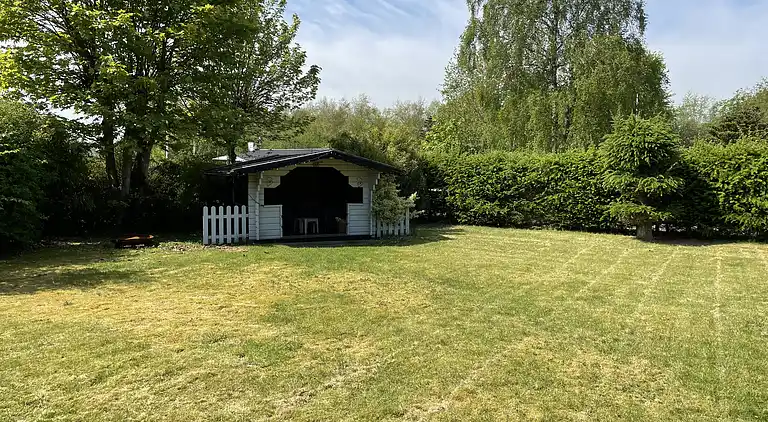 Fint sommerhus nær sjøen og gode opplevelser