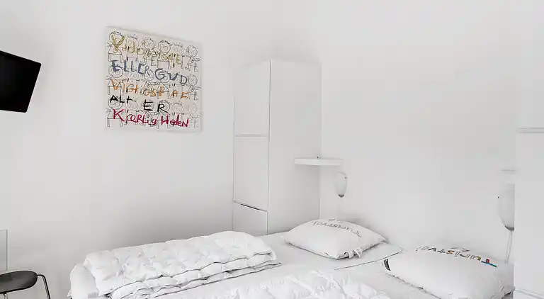 Hyggeligt nyere stort feriehus i Snogebæk