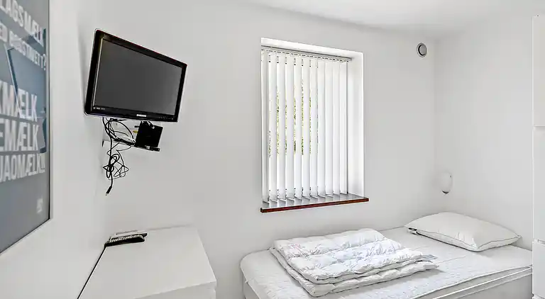 Hyggeligt nyere stort feriehus i Snogebæk