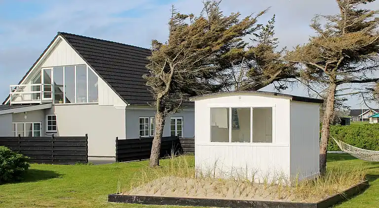 Sommerhus ved Nr Lyngby Strand