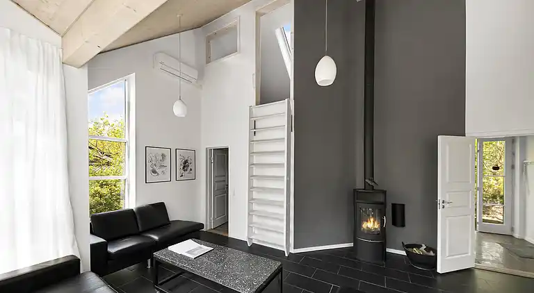 Lækkert feriehus på en dejlig naturgrund