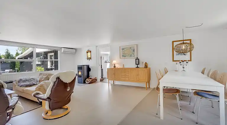 Unikt sommerhus i rolige omgivelser