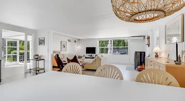 Unikt sommerhus i rolige omgivelser