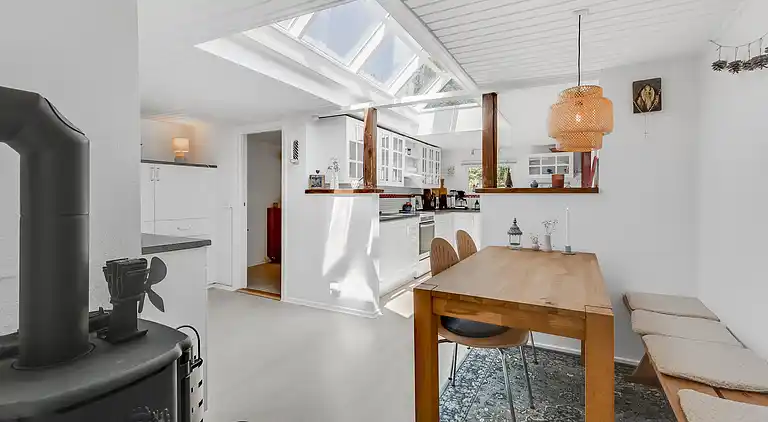 Unikt sommerhus i rolige omgivelser