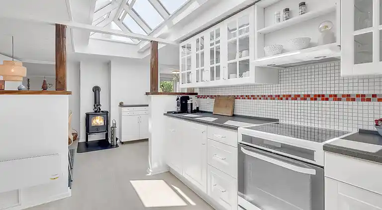 Unikt sommerhus i rolige omgivelser