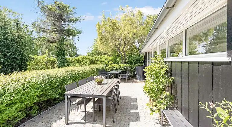 Unikt sommerhus i rolige omgivelser