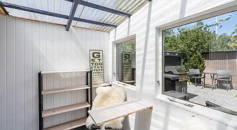 Unikt sommerhus i rolige omgivelser