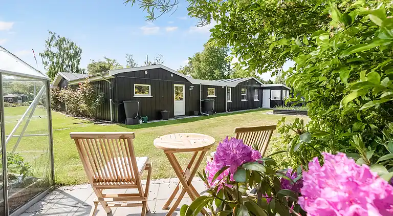 Unikt sommerhus i rolige omgivelser