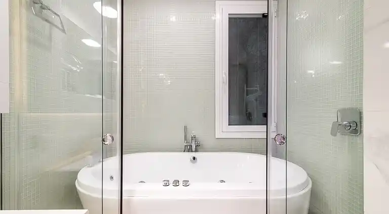 Luxury Villa Cavo Mare Thalassa with private pool & jacuzzi