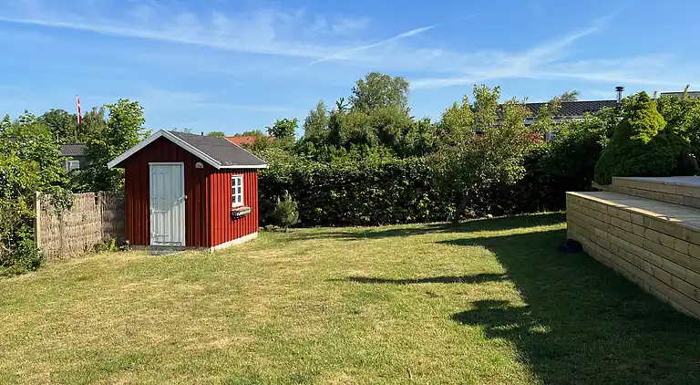 Ferienhaus in der 2. Reihe von Enøs Küste