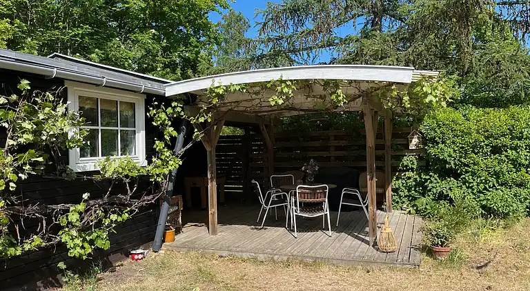 Hyggeligt sommerhus tæt på skov og strand