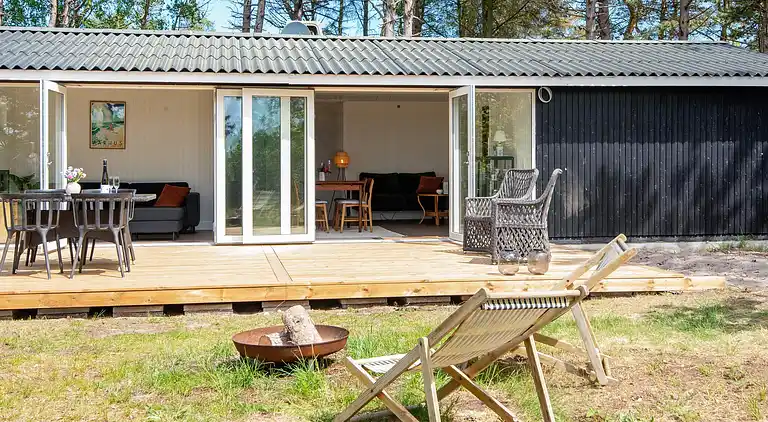 Sommerhus ved Øer Strand