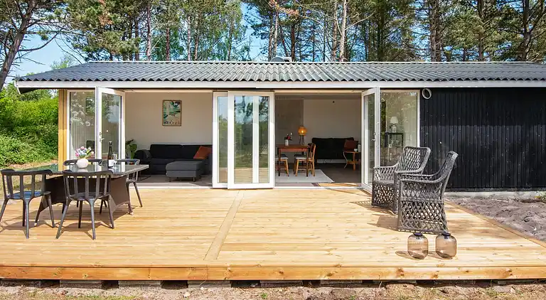 Sommerhus ved Øer Strand