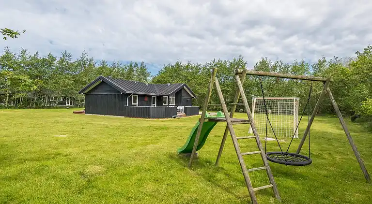 Sommerhus ved Rindby Strand