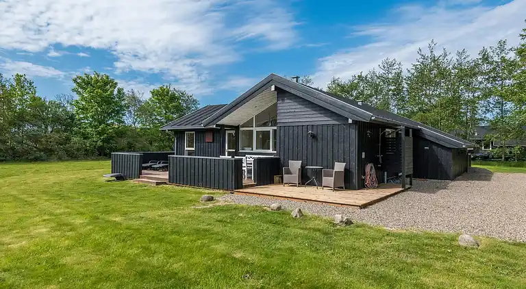 Sommerhus ved Rindby Strand