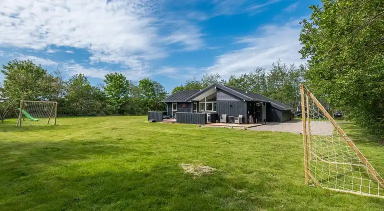 Sommerhus ved Rindby Strand