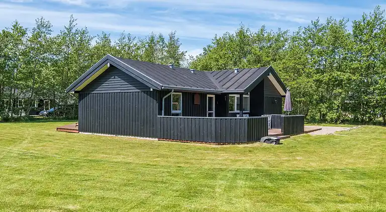 Sommerhus ved Rindby Strand