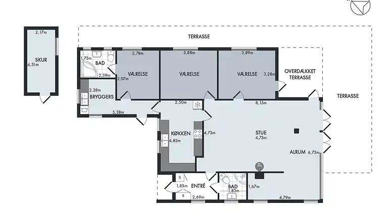 Rummeligt sommerhus med udsigt til vild natur