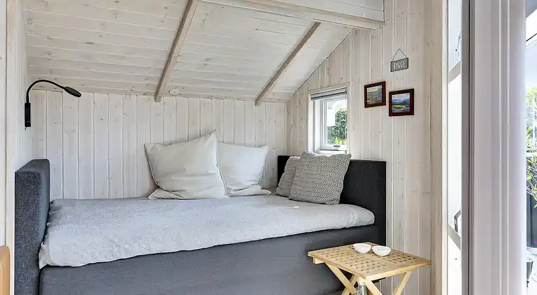 Hyggeligt sommerhus i naturrige omgivelser