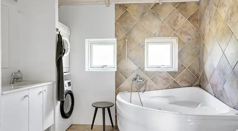 Hyggeligt sommerhus i naturrige omgivelser