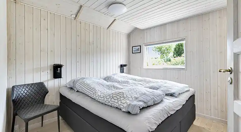 Hyggeligt sommerhus i naturrige omgivelser