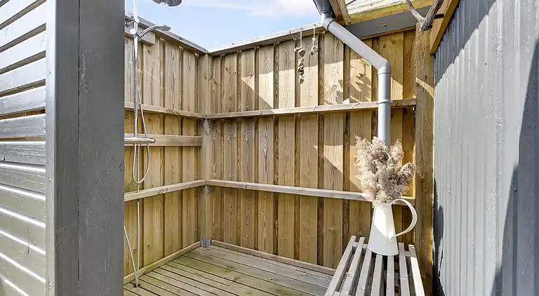 Hyggeligt sommerhus i naturrige omgivelser