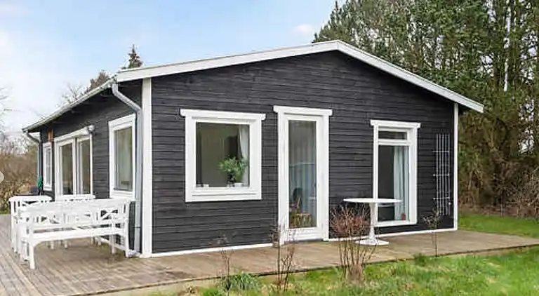 Beautiful holiday home on an undisturbed plot