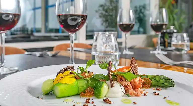 2 room,ground/1 st floor