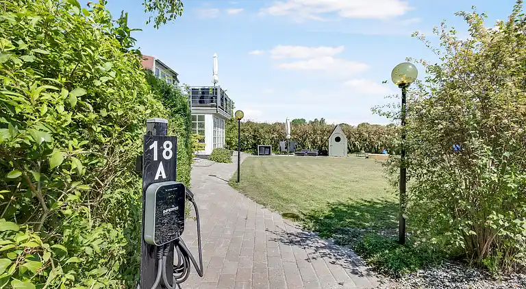 Kindvriendelijk huisje met groot binnenzwembad