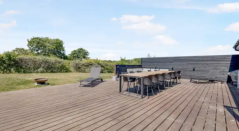 Neues, modernes Ferienhaus mit Whirlpool