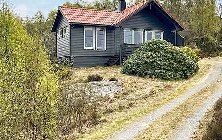 Ferienhaus in Mjømna