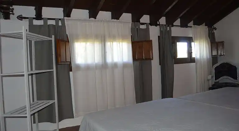 Gårdshus i Fuentes de Cesna