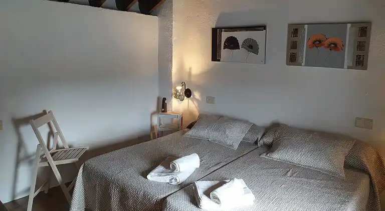 Gårdshus i Fuentes de Cesna