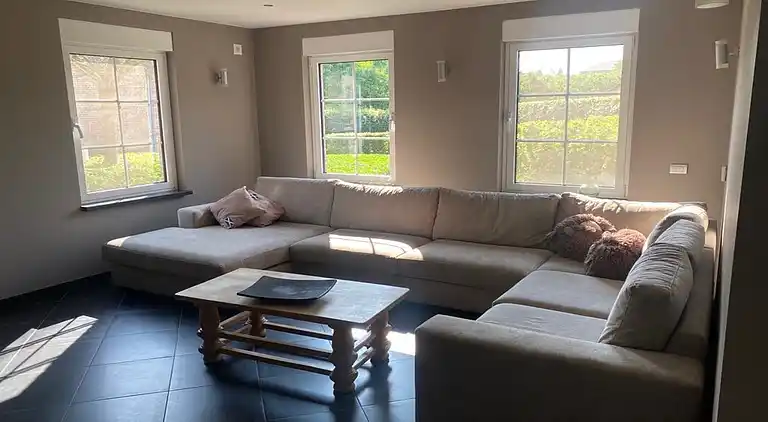 Villa i Klein-Gelmen