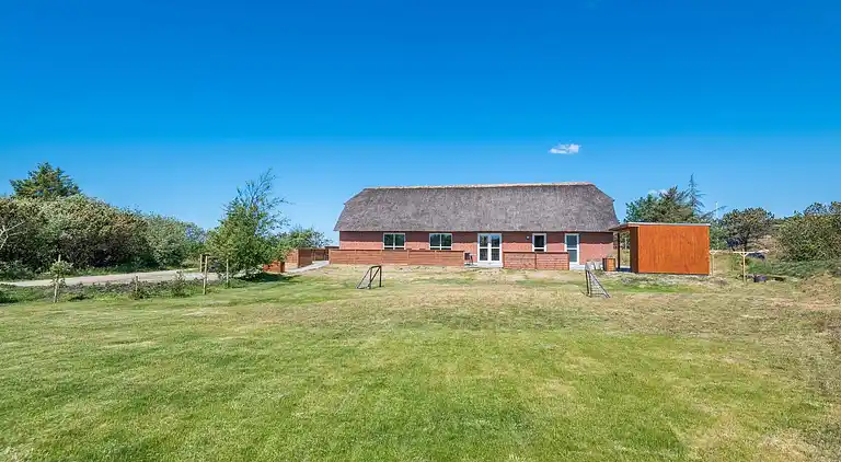 Sommerhus ved Rindby Strand