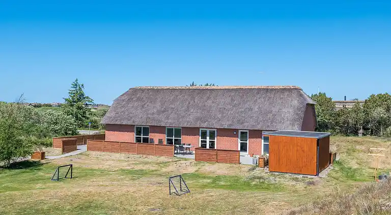 Sommerhus ved Rindby Strand