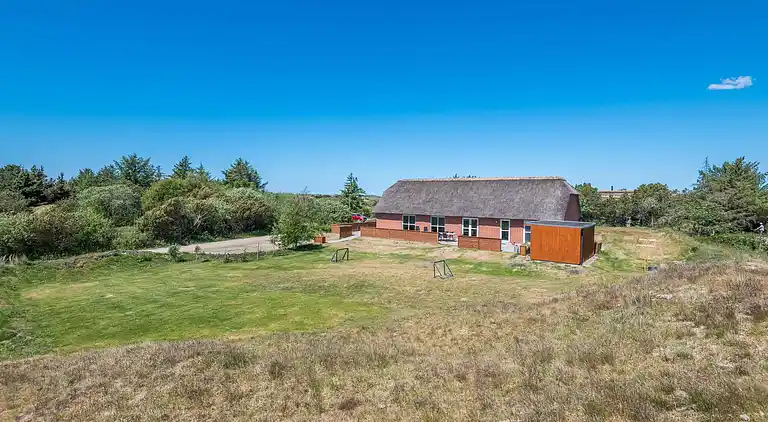 Sommerhus ved Rindby Strand